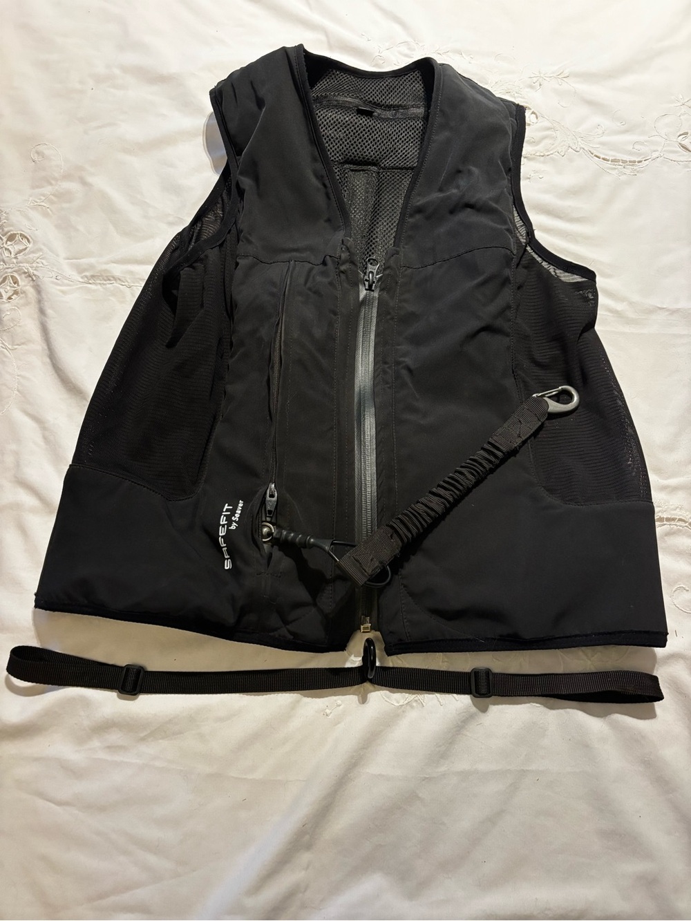 Equestrian safety air vest